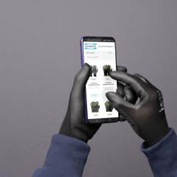 Bruk av smarttelefon med Granberg 0480 beroringsskjerm-kompatible monteringshansker