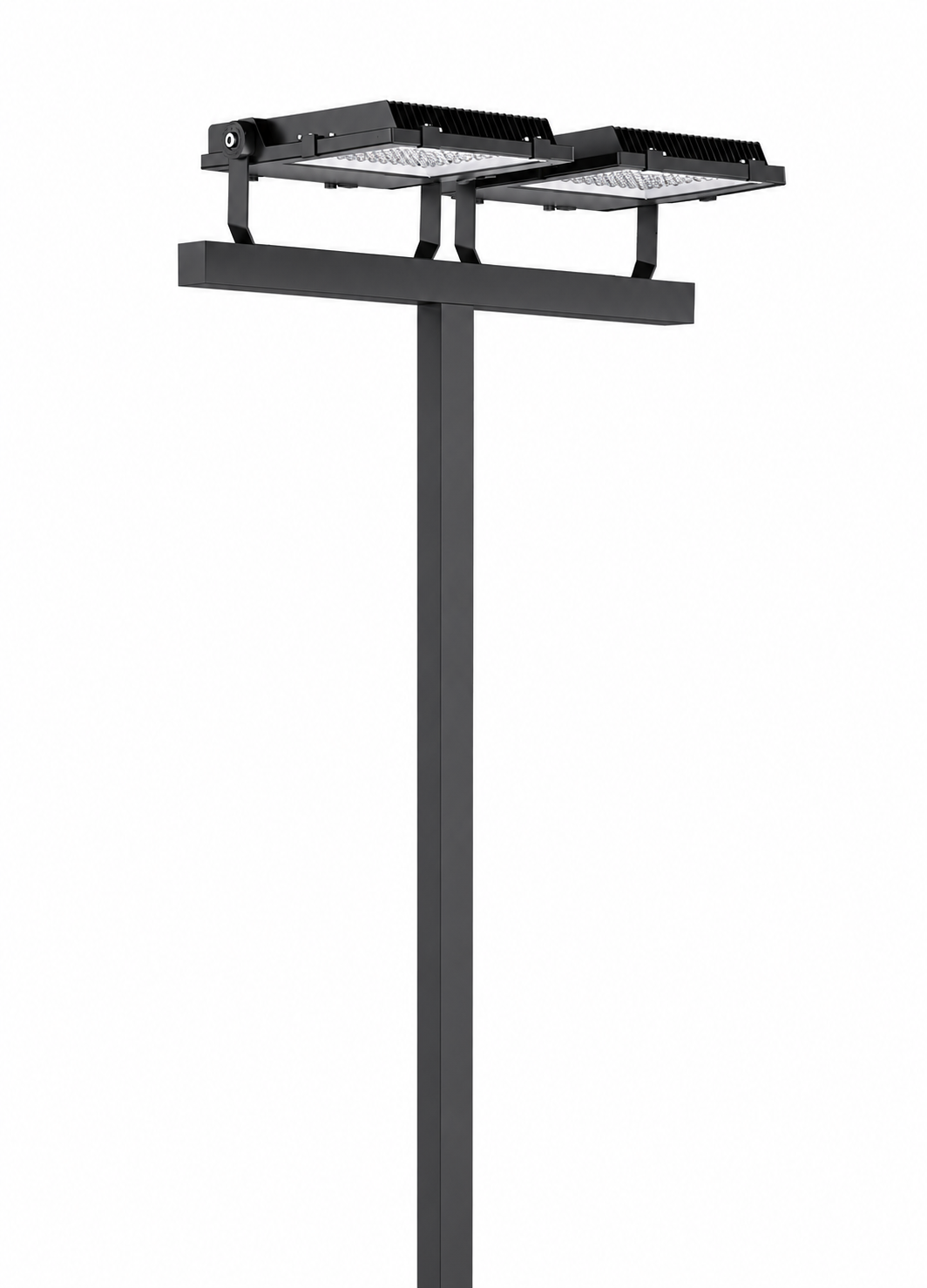 To Slim G3 LED flomlys IP66 IK10 montert på mast for belysning av industri, lager, idrettsanlegg og uteområder.